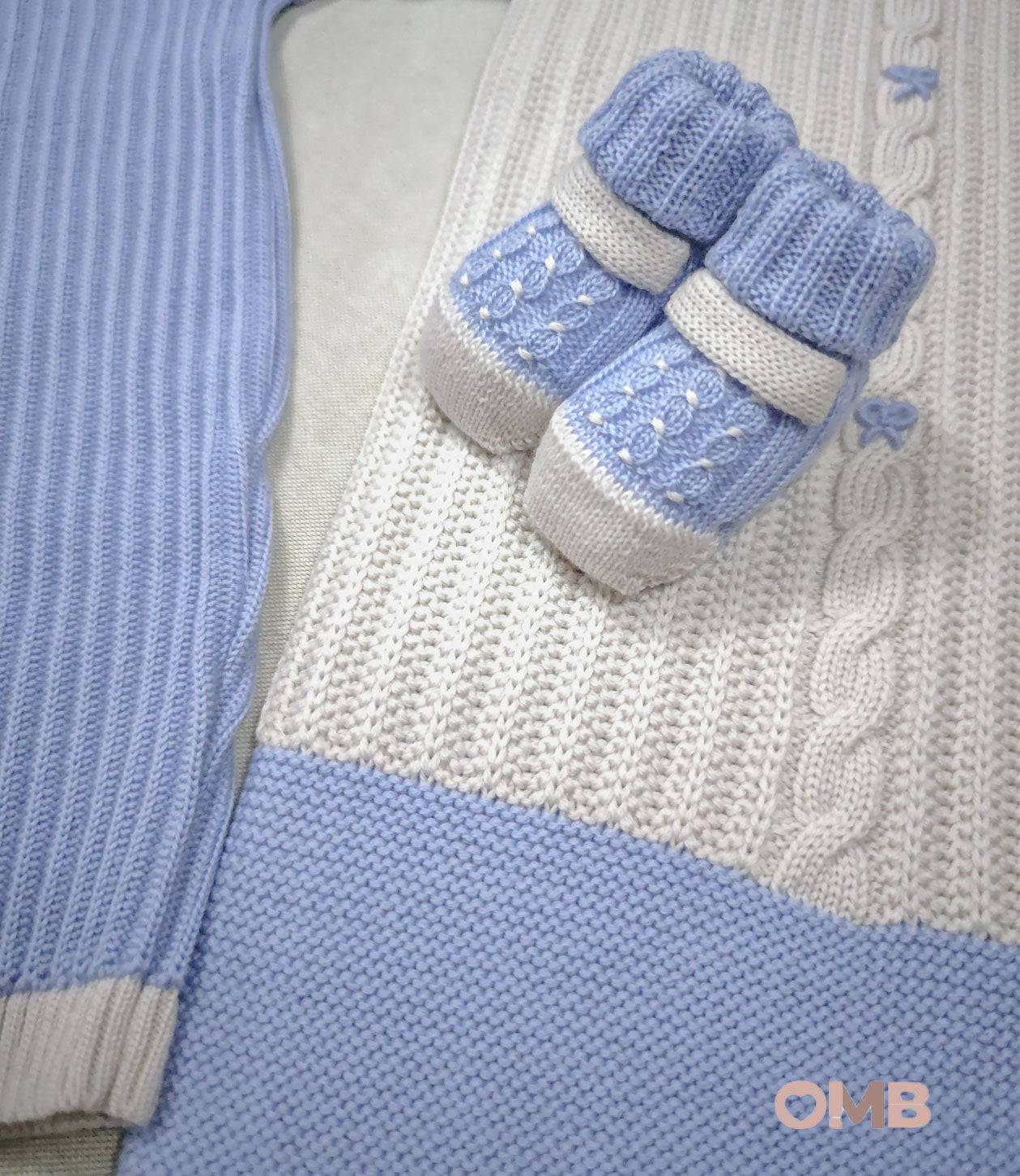 Set nascita neonato Primo di bebè 4707 cielo<BR/> 4707 TRECCIA PRIMODI BEBE 